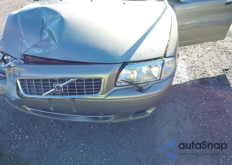 2006 Volvo S80 2.5T z USA, uszkodzony, nr VIN YV1TH592461439447